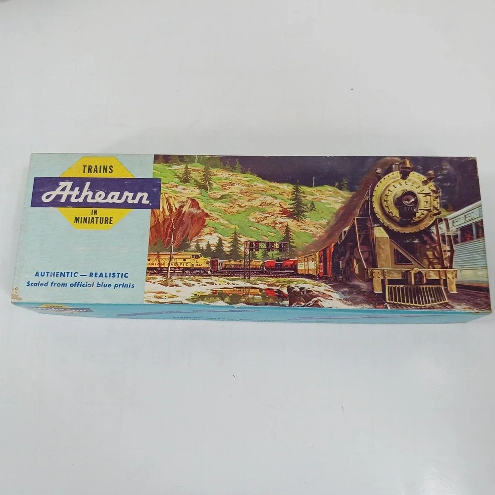 Athearn HO Scale B&O SDP-40 Powered Diesel Locomotive Blue 9607 4101 Vintage